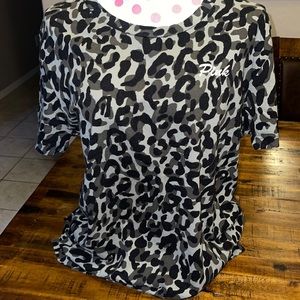 PINK campus tee great condition